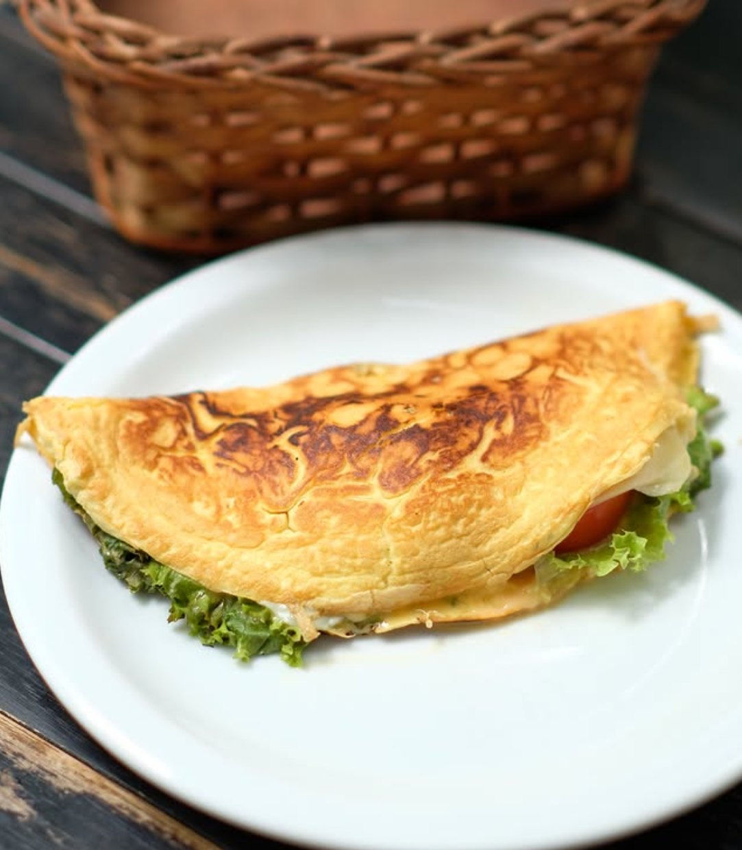Omelete servida no prato